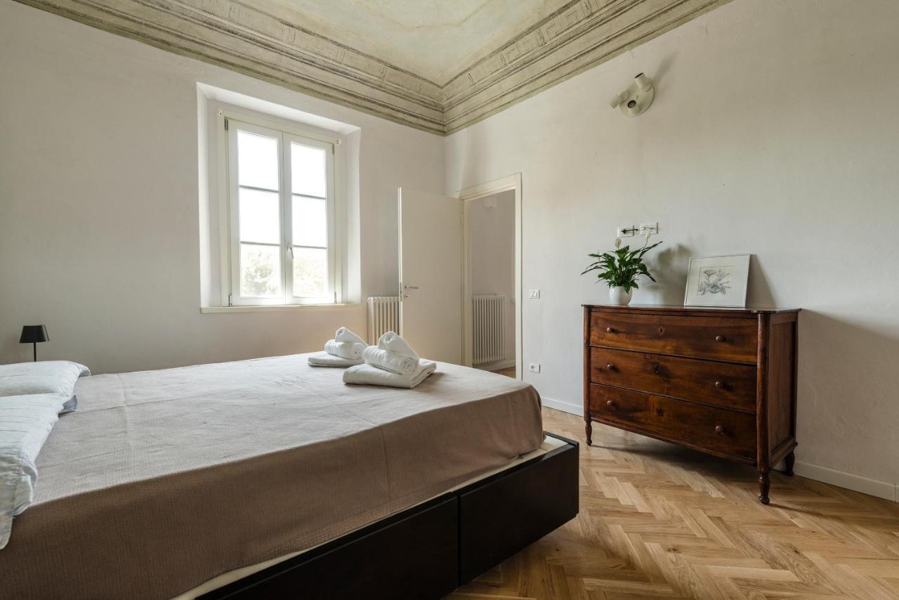 La Camera Verde Apartment Pisa Bagian luar foto